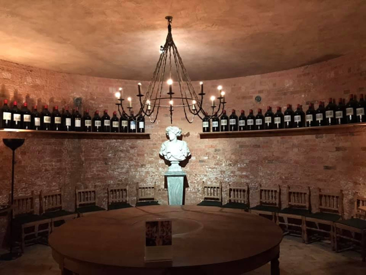 fn30 cellar waddesdon